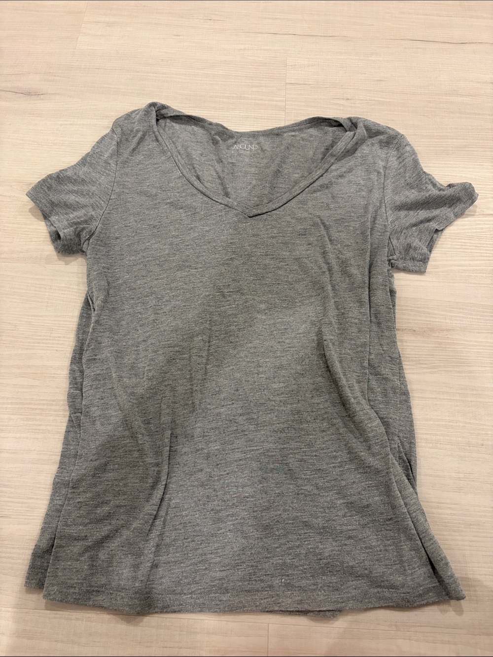 Abound Gray V-Neck Short Sleeve Women's Tee